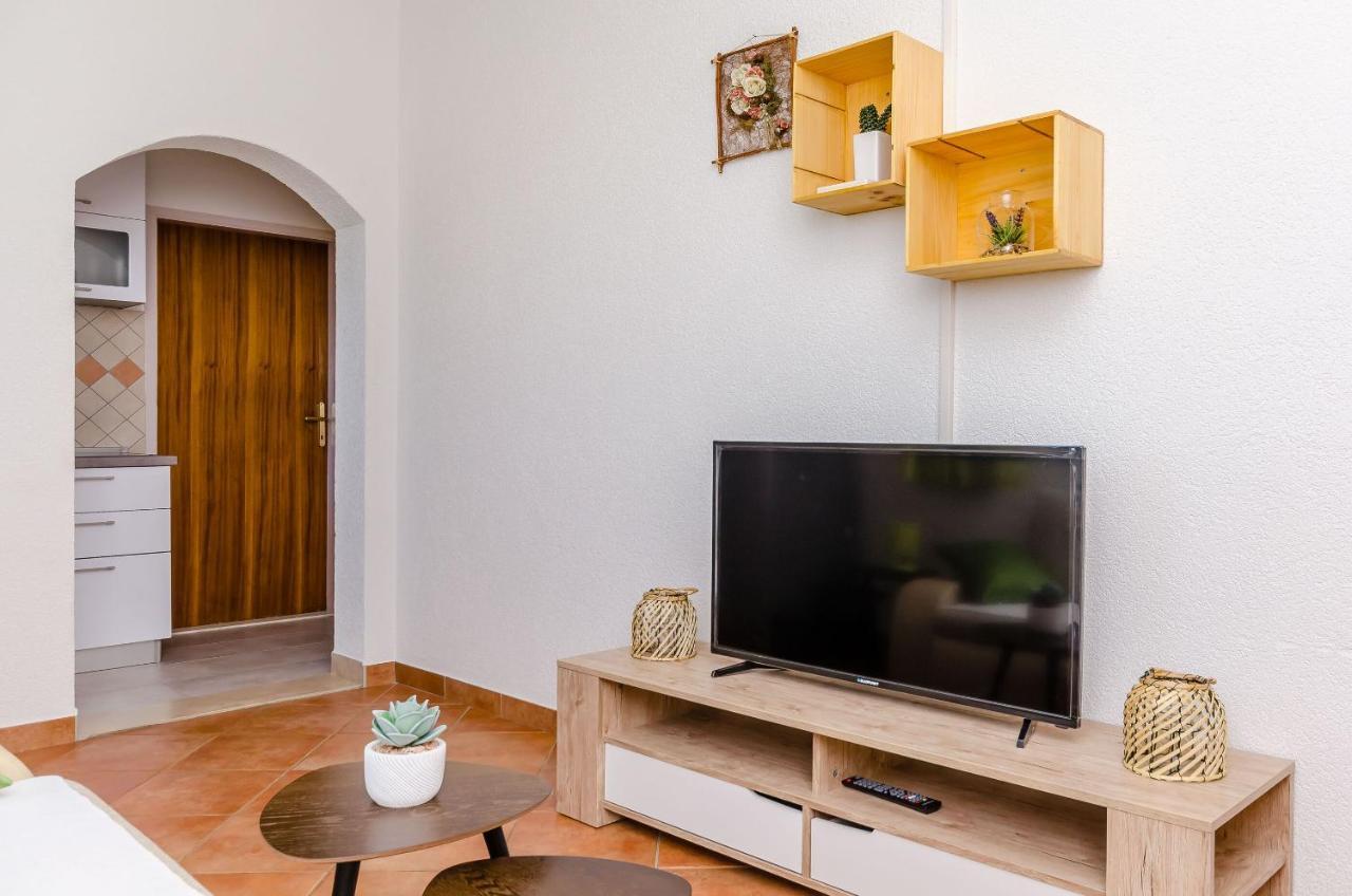 Apartment Piveta Τρογκίρ Εξωτερικό φωτογραφία