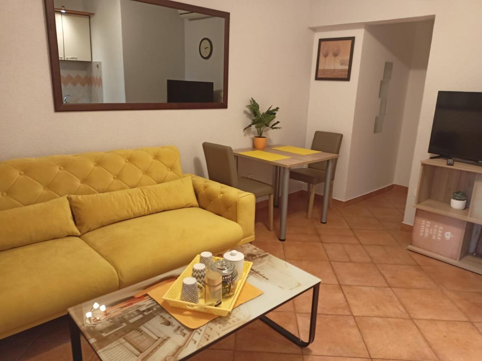 Apartment Piveta Τρογκίρ Εξωτερικό φωτογραφία